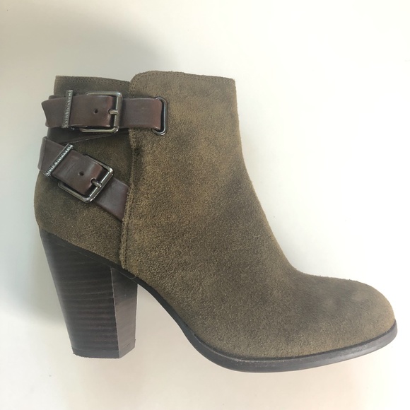 NEW! Gianni Binni khaki suede bootie - Picture 1 of 9